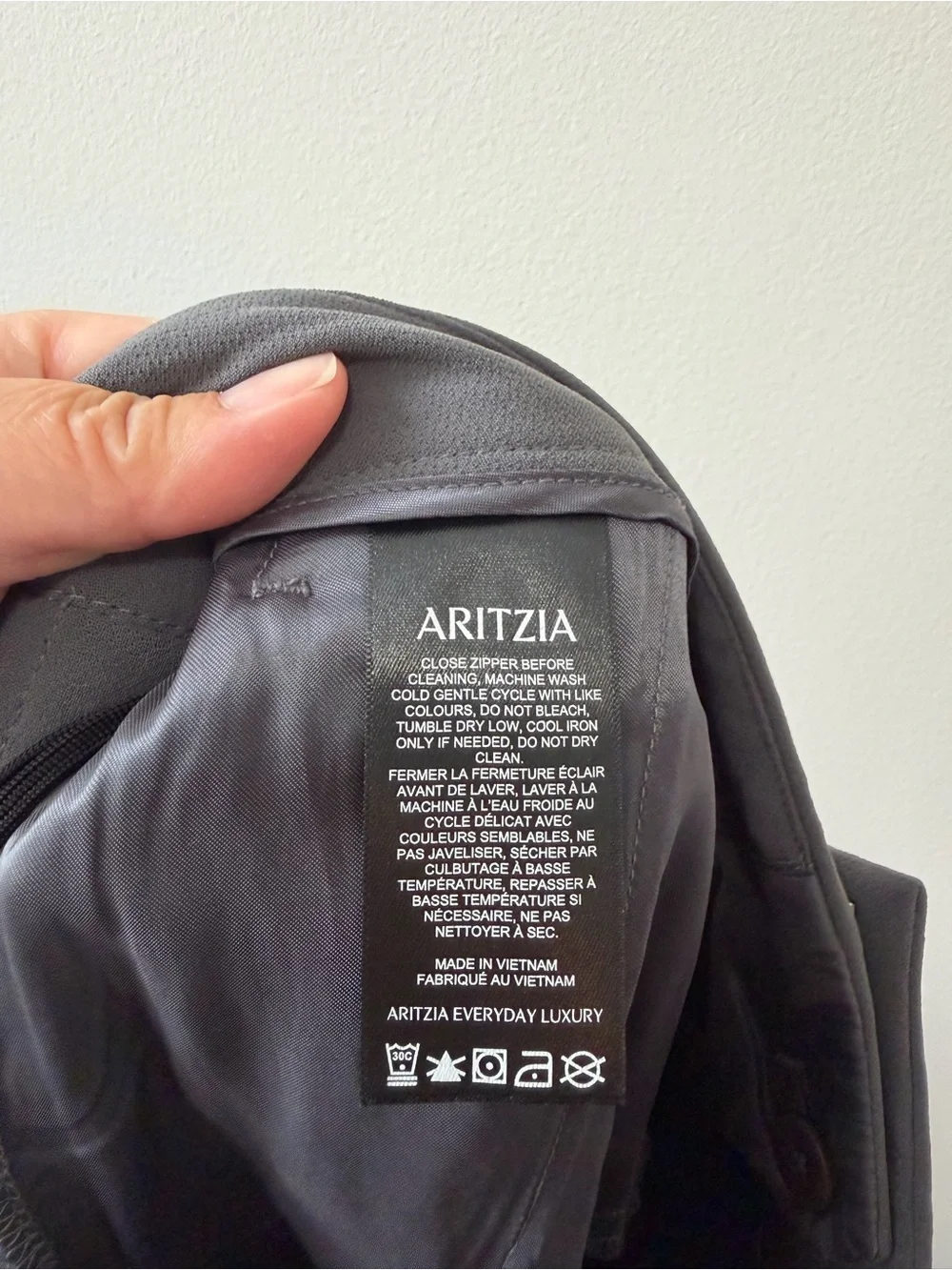 Aritzia The Limitless High-Rise Wide Leg Pant Coal Grey Crepette Sz 10 NWOT - Picture 10 of 16